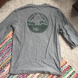 Men’s Patagonia Longsleeve Shirt, Gray